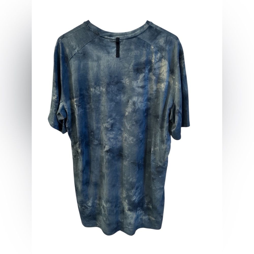 Lululemon Always Agile Short Sleeve
Diamond Dye True Navy Chambray - Picture 5 of 10